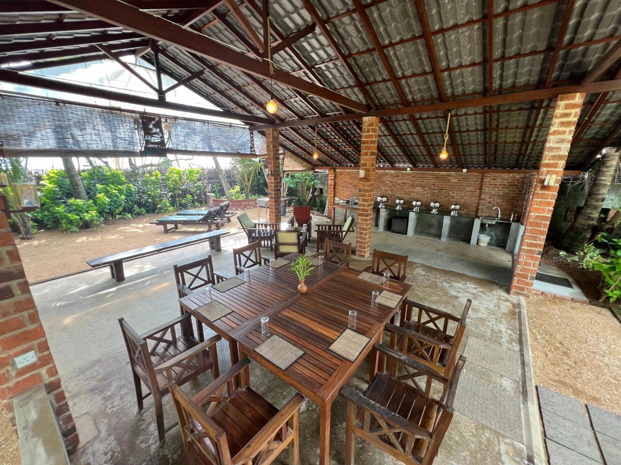 Lohas Beach Resort Villa Kalutara Extérieur photo