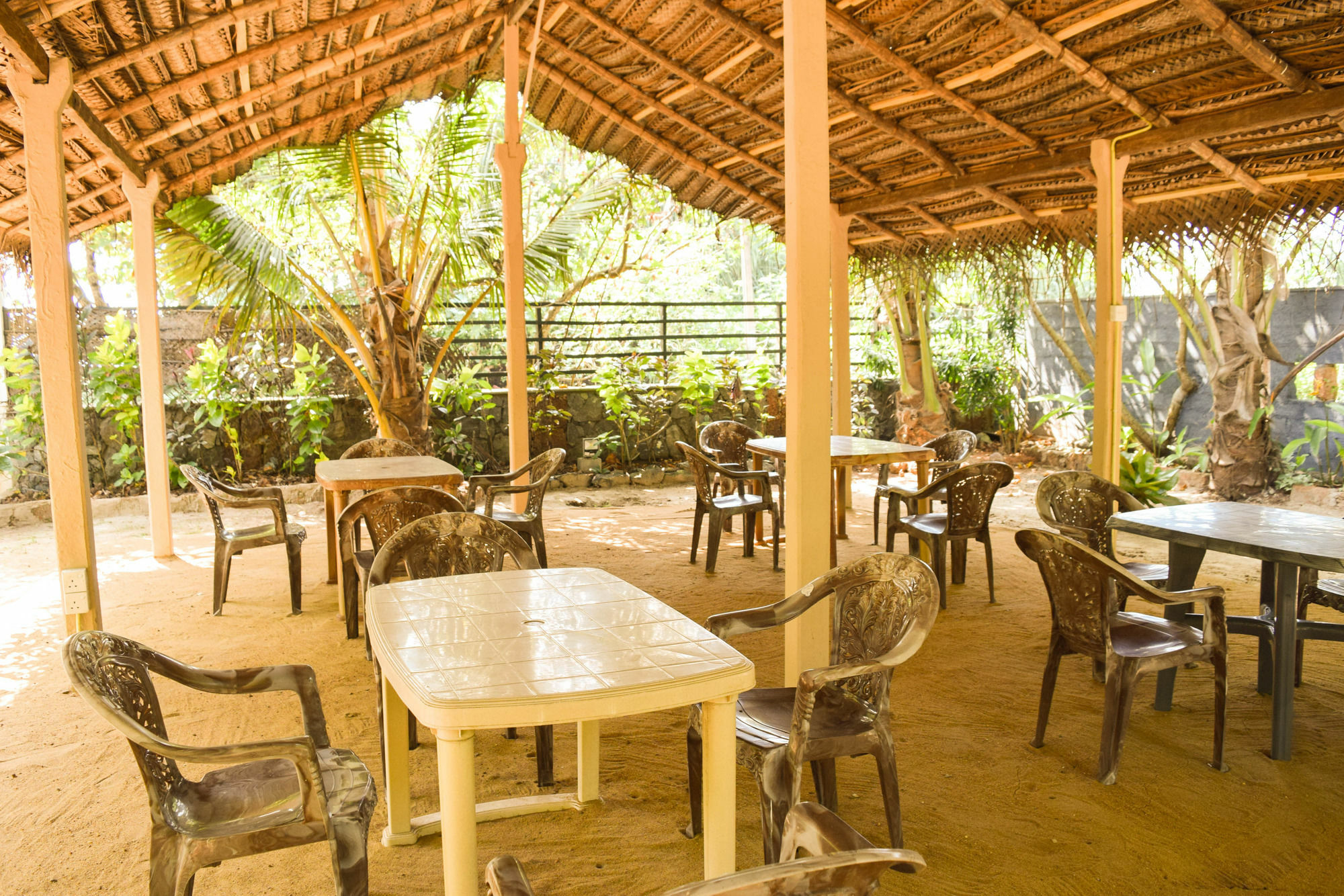 Lohas Beach Resort Villa Kalutara Extérieur photo